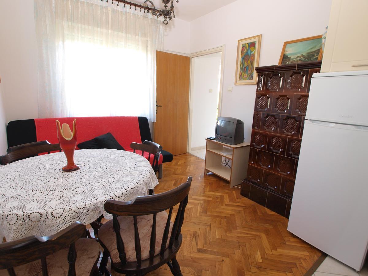 Apartments Valter 613 Pula Exterior photo