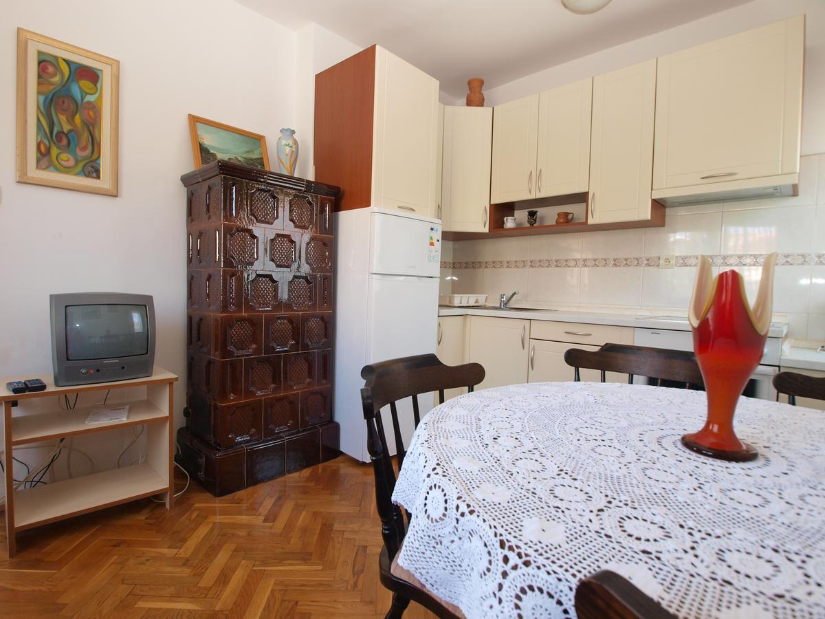 Apartments Valter 613 Pula Exterior photo